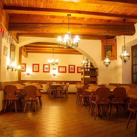 Restaurant Post 3*