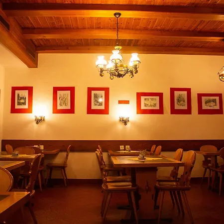 Hotel Restaurant Post 3*