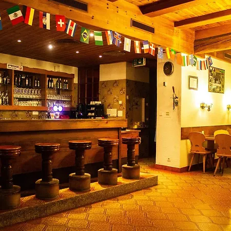 Ξενοδοχείο Restaurant Post 3*